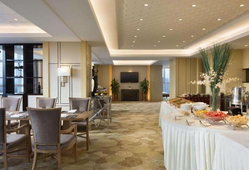 هتل Ramada Jiaxing
