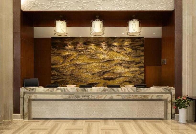 هتل Ramada Jiaxing