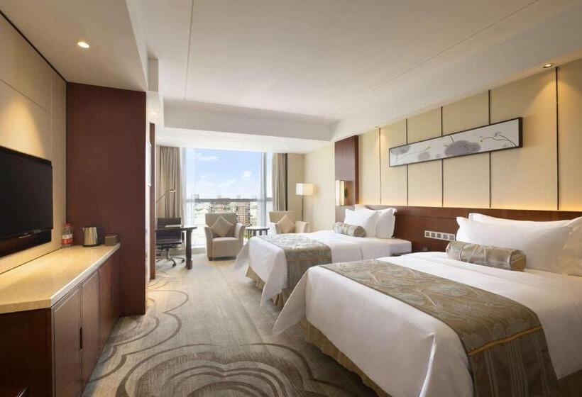 هتل Ramada Jiaxing