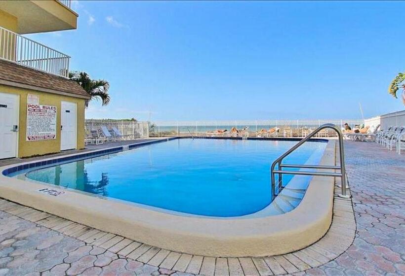 فندق Sea Gate Resort Condominiums