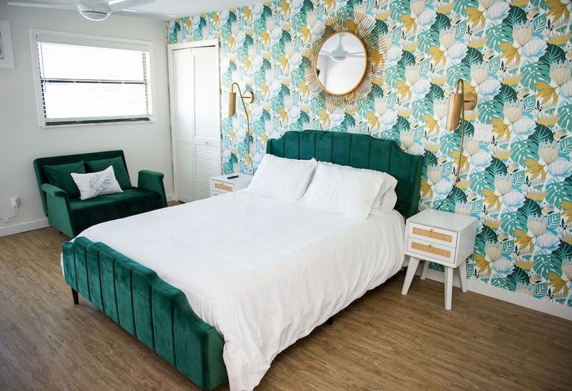 فندق Sunburst Inn