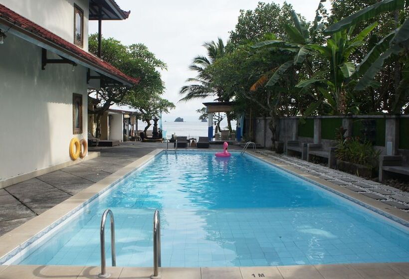 Hotel The Beach Candidasa