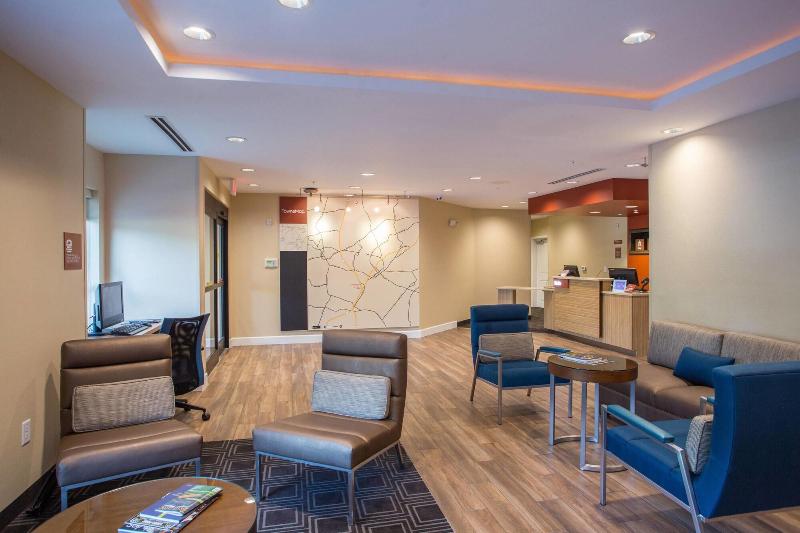 هتل Towneplace Suites By Marriott Southern Pines Aberdeen