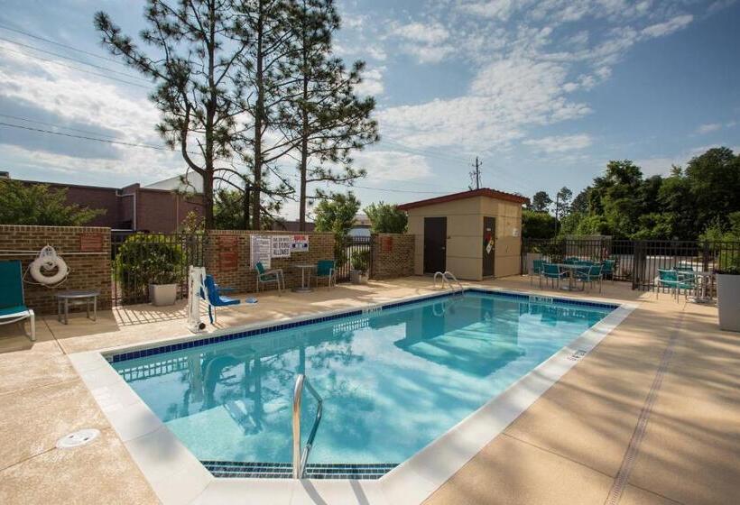 هتل Towneplace Suites By Marriott Southern Pines Aberdeen