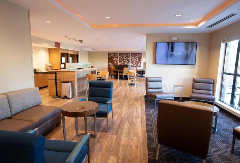 هتل Towneplace Suites By Marriott Southern Pines Aberdeen