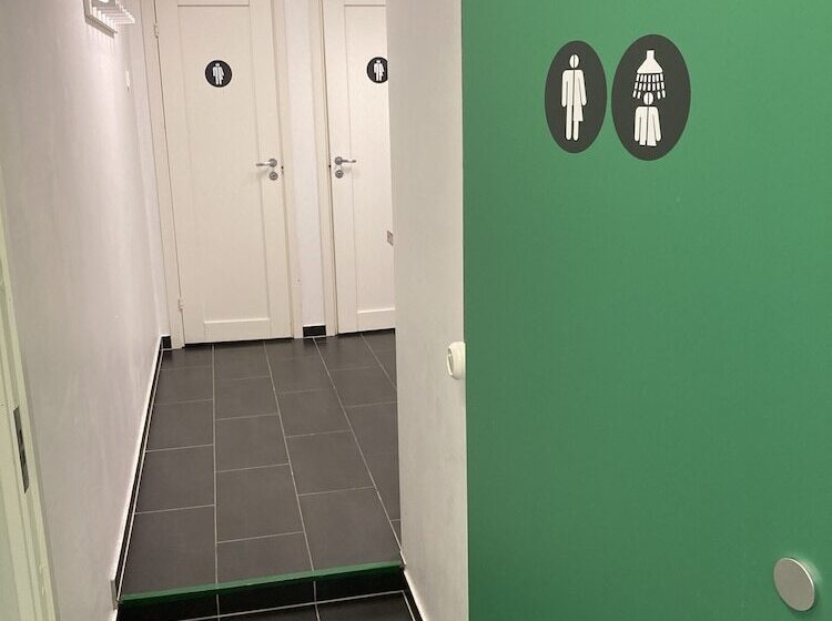 هتل Winstrup Hostel