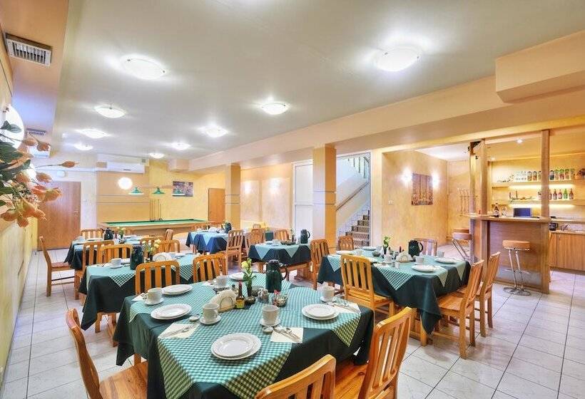 هتل Zajazd Ustronie