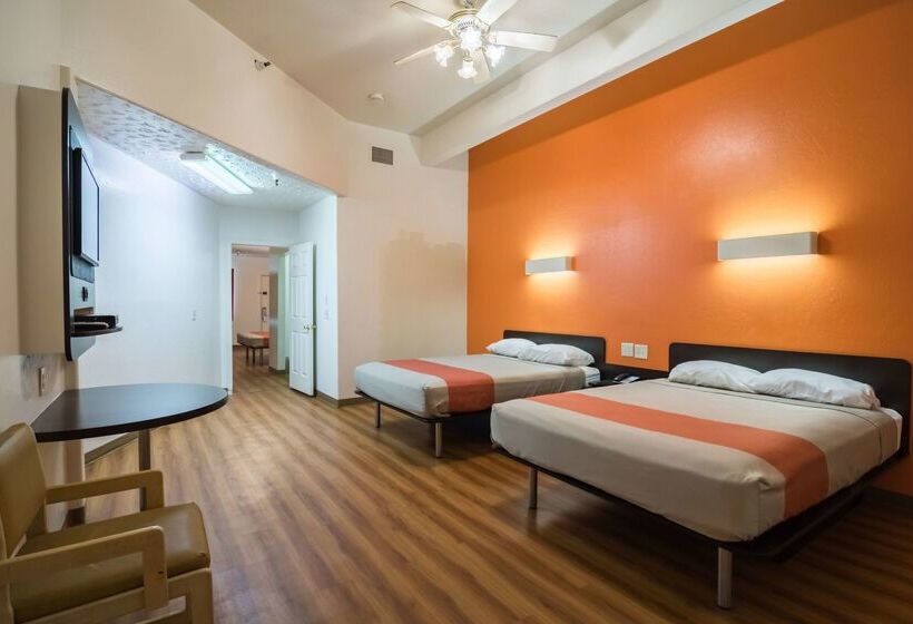 Motel 6 Globe, Az