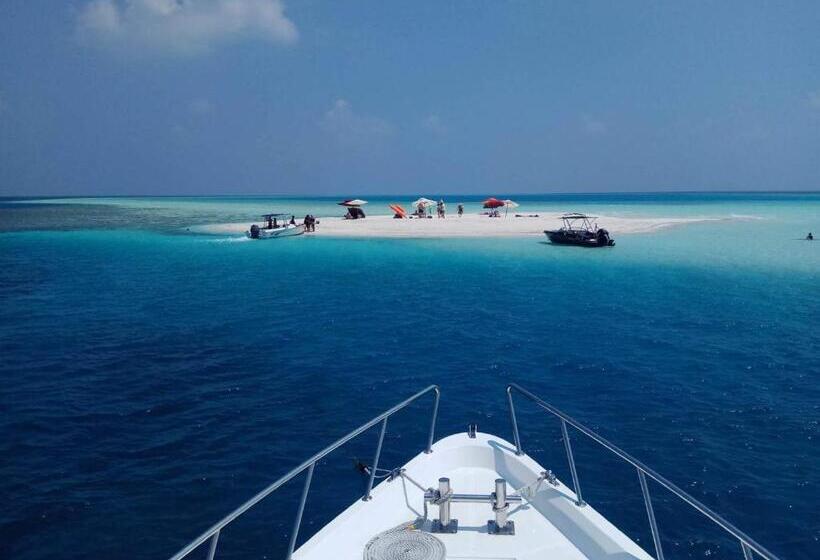 پانسیون Season Paradise