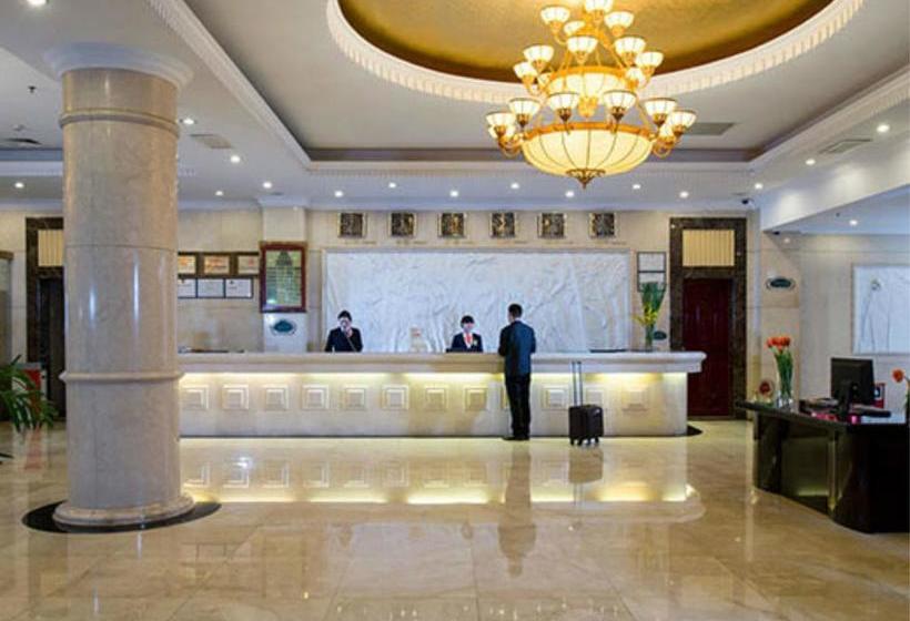 Vienna Hotel Shenzhen Xiashuijing Subway Station