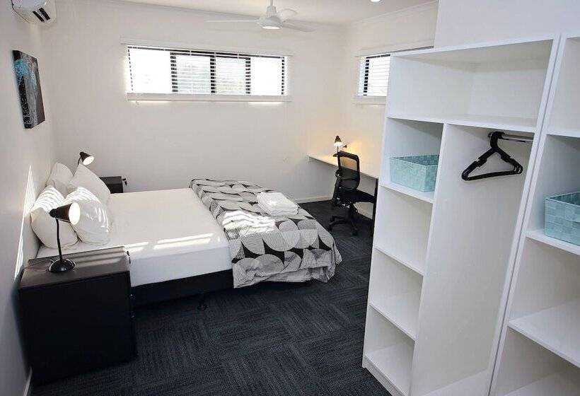 הוסטל Mihaven Shared Living   Gatton St