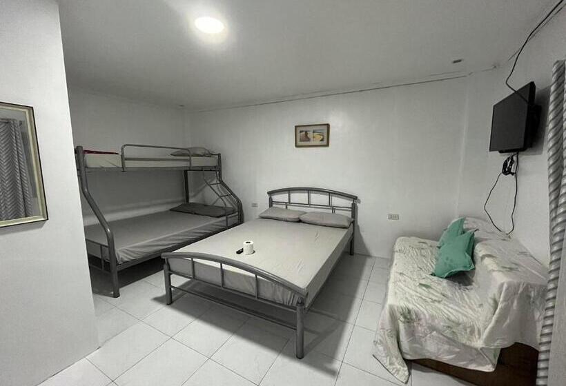 호스텔 Nolina S Transient Rooms Alaminos, Pangasinan