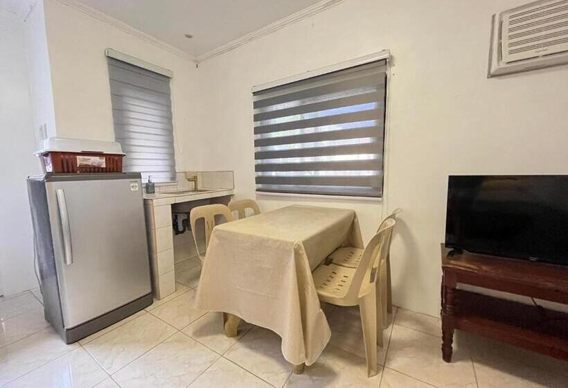 فندق صغير Nolina S Transient Rooms   Alaminos, Pangasinan