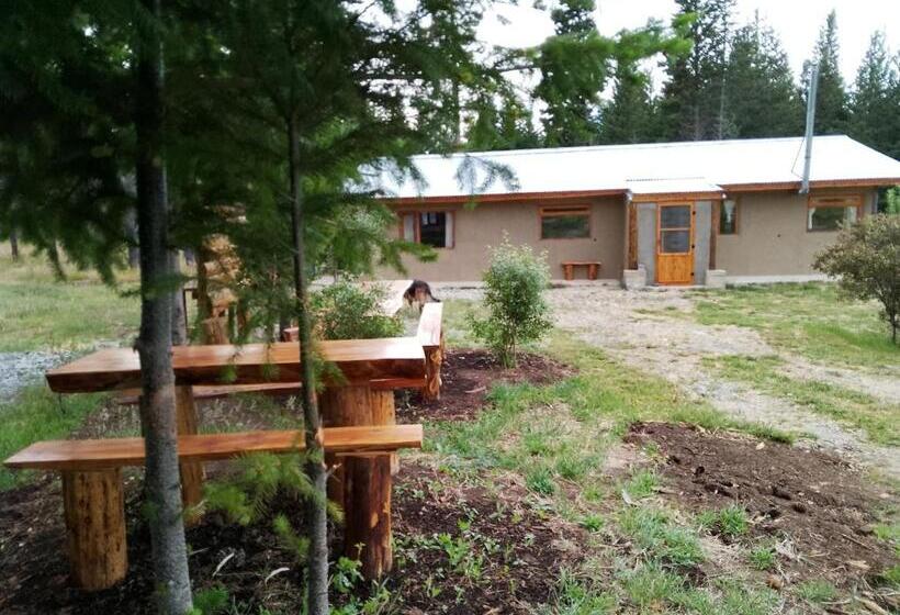 Anacrusa Hostel