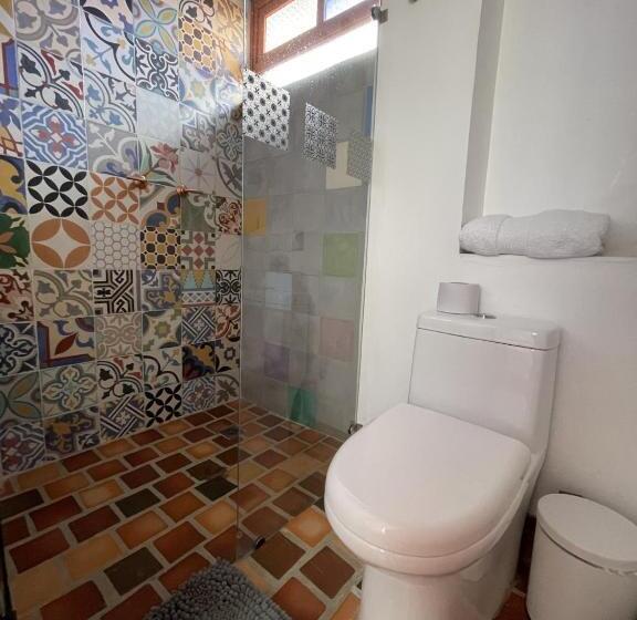 تختخواب و صبحانه La Puerta