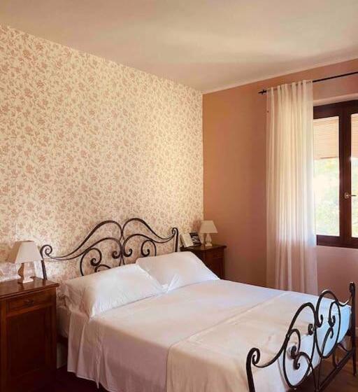 Bed and Breakfast La Quercia E Lo Scoiattolo