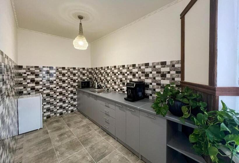 Hotel готель ципа