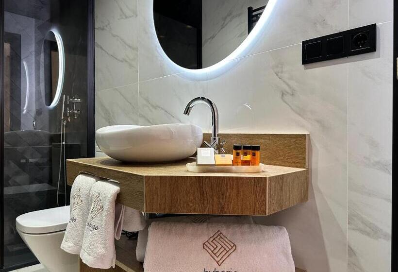 هتل Bubaqia House Suites Boutique