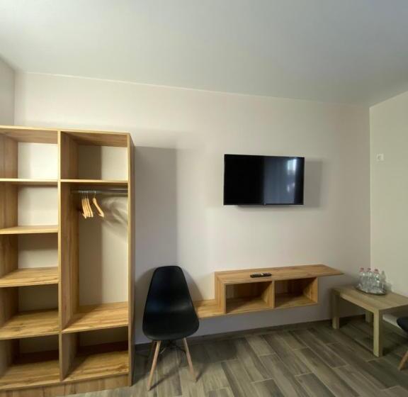 فندق Family Residence