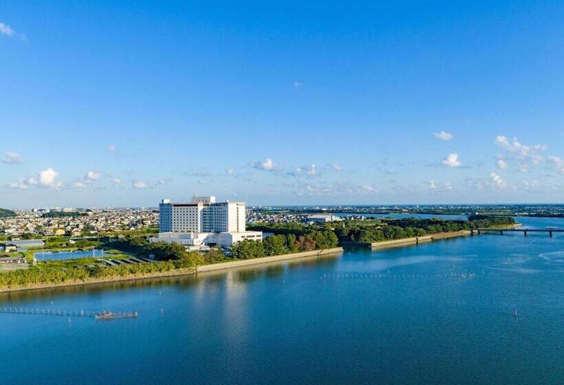 هتل Grand Mercure Lake Hamana Resort & Spa