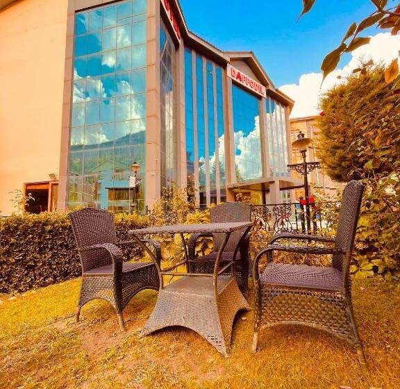 فندق The North Wind In City Center, Manali