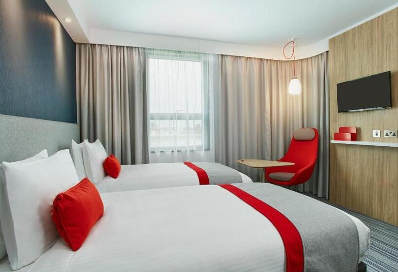 هتل Holiday Inn Express Heilbronn, An Ihg