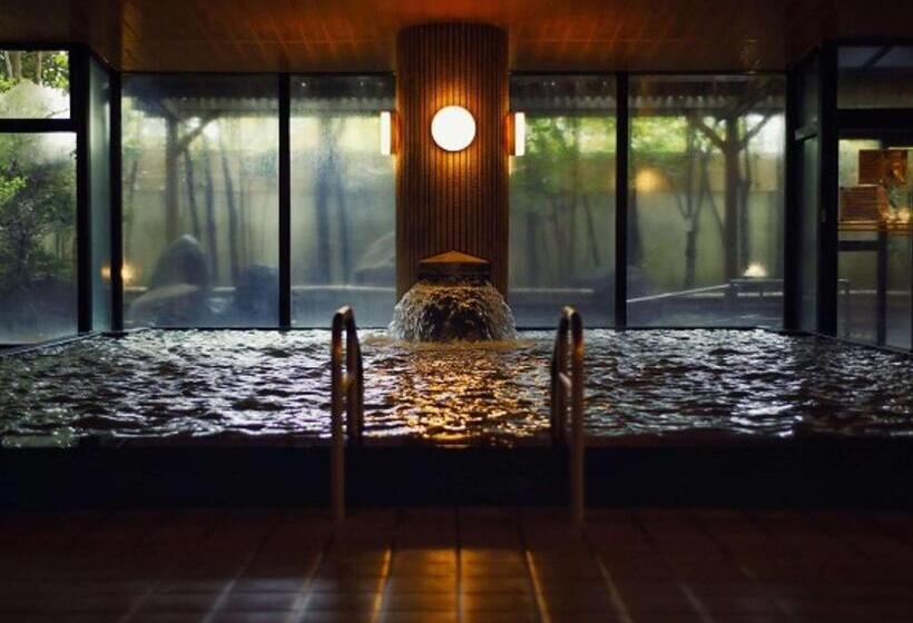 هتل Mercure Noto Resort & Spa