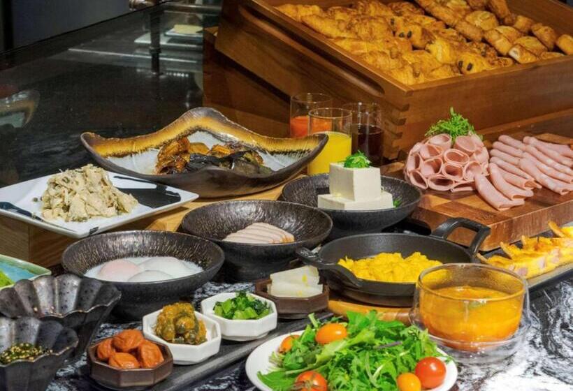 هتل Mercure Toyama Tonami Resort & Spa