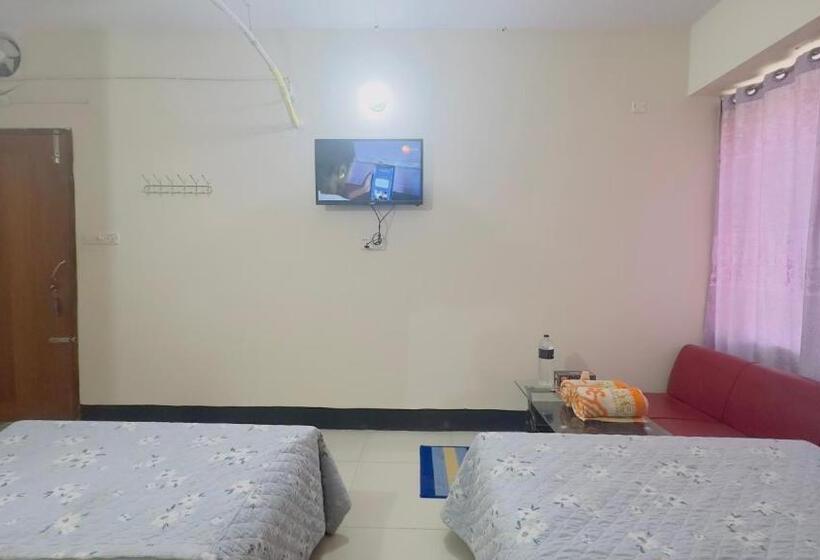 هتل Royal Blue Residence