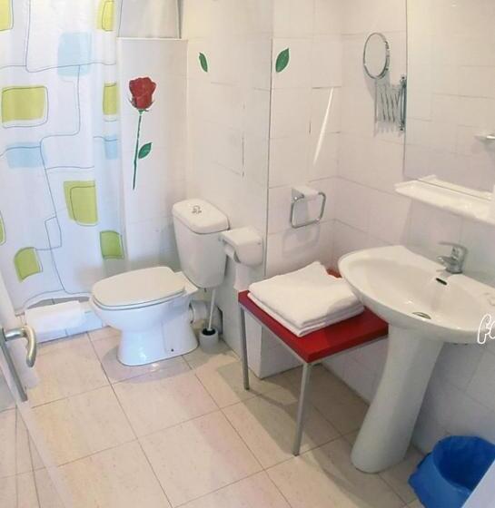 هتل Hostal Sol De Mallorca
