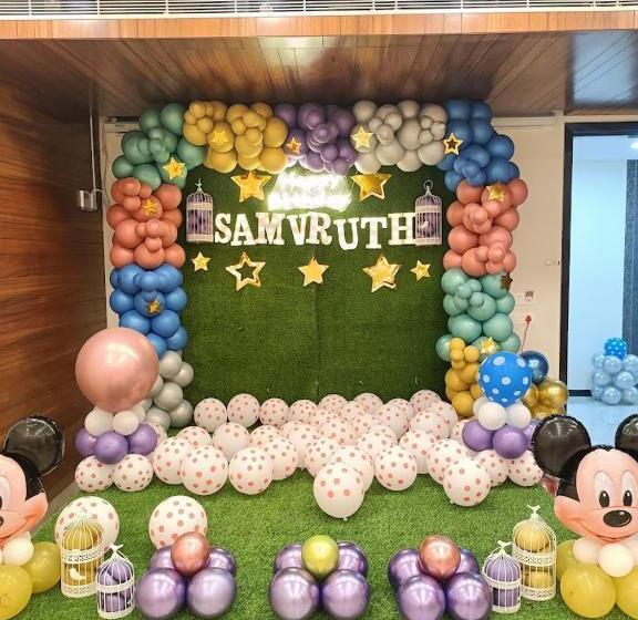 호텔 Sri Vishnu Tejam Elite