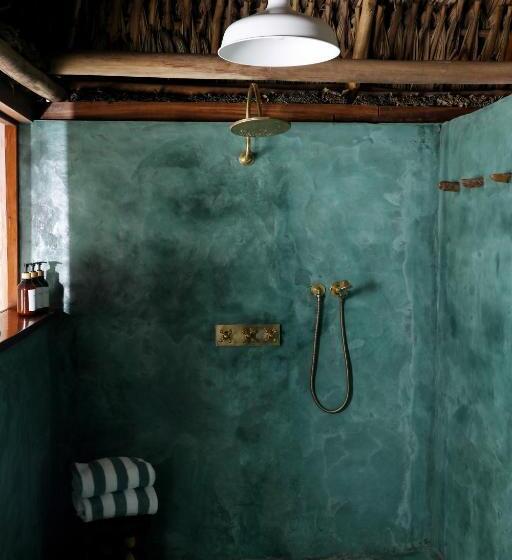 Jade Jungle Resort