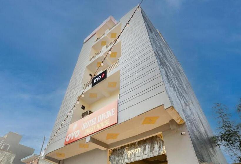 Oyo Hotel Divine