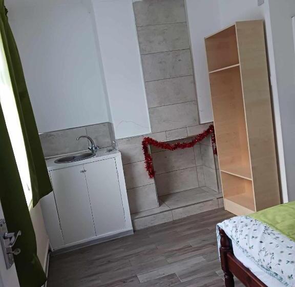 پانسیون Amarillys Guest House