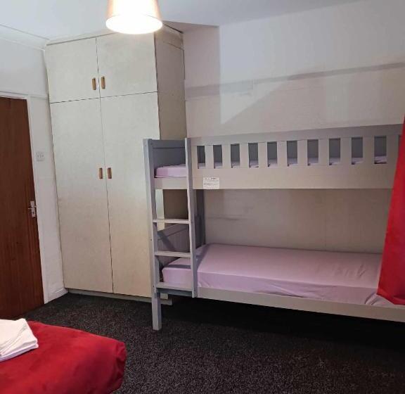 پانسیون Amarillys Guest House