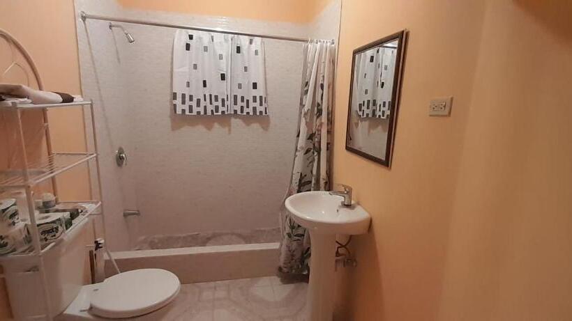 پانسیون Paradise Suite In Old Harbour