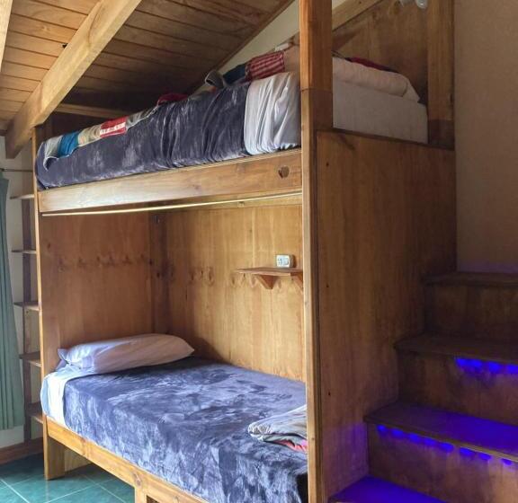 بنسيون Hostel Cosmo
