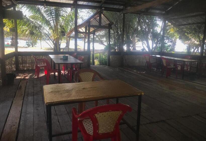 旅馆 Naks Shack