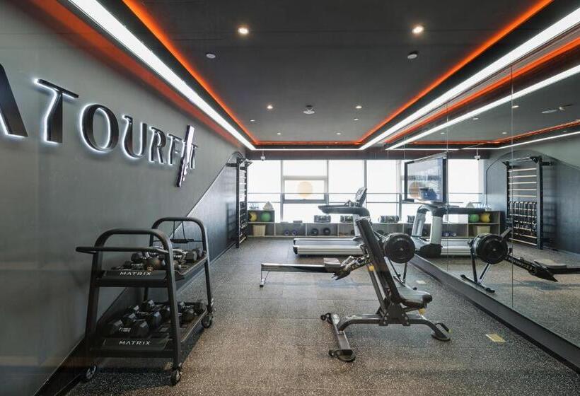 Atour Hotel Handan New Century