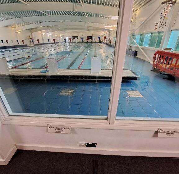 مبيت وإفطار Lloyds Penthouse