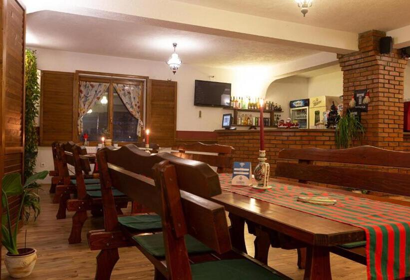 צימר Pensiunea Si Restaurant Erdo