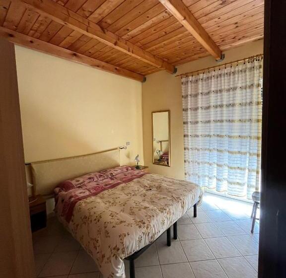 ホテル Agriturismo La Cantina