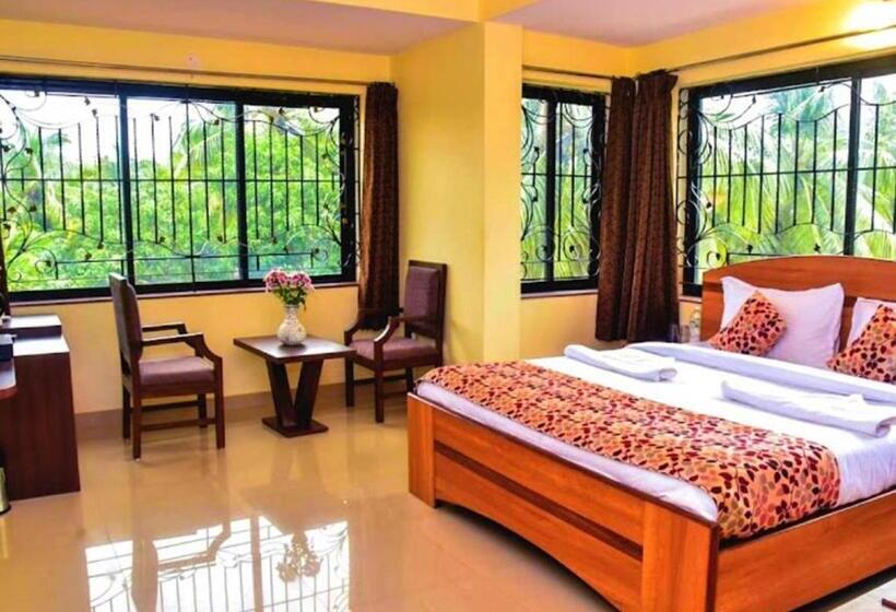 ホテル Candolim Grande By The Four Season , Goa