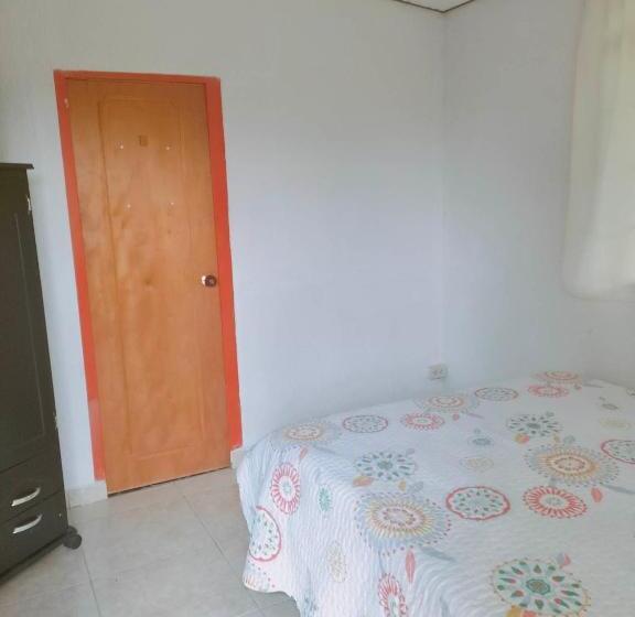 هتل Finca Turística La Bahía