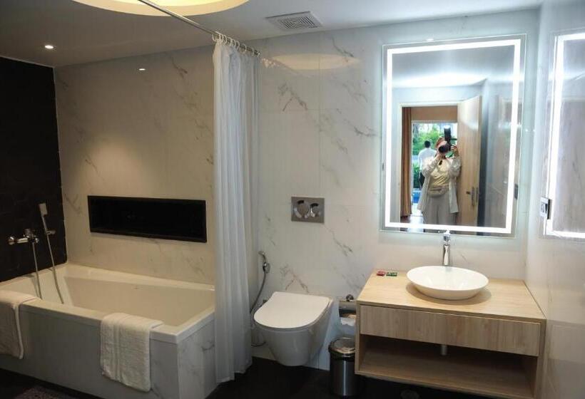 فندق Gracias Cafe & Resort