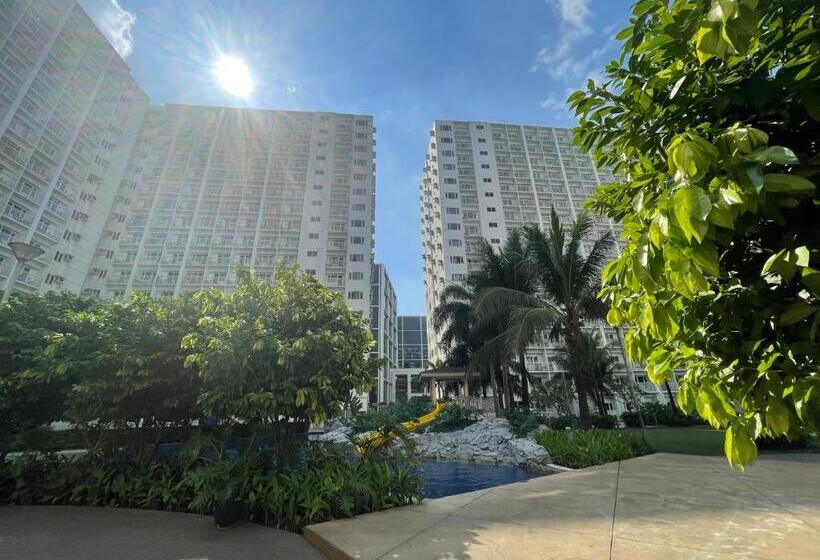 酒店 Homefort At Shore 2 Residences