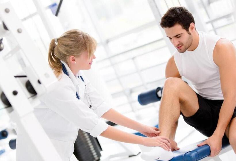 هتل Medworld Cosmos Health & Rehabilitation Center
