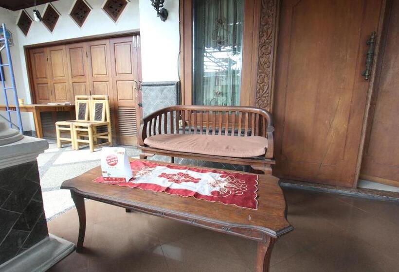 هتل Oyo 93247 Pondok Pariwisata