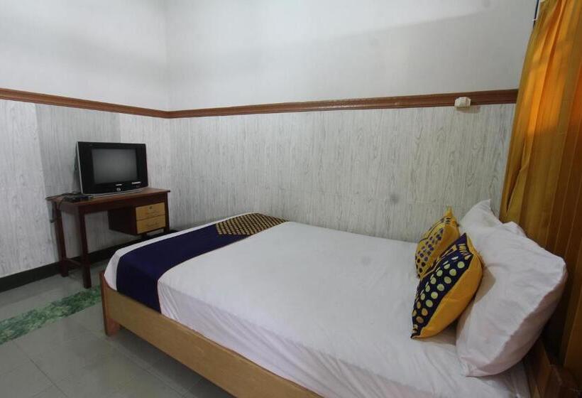 هتل Oyo 93247 Pondok Pariwisata