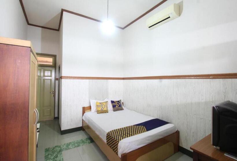 هتل Oyo 93247 Pondok Pariwisata